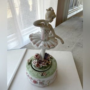 Ballerina Music Box